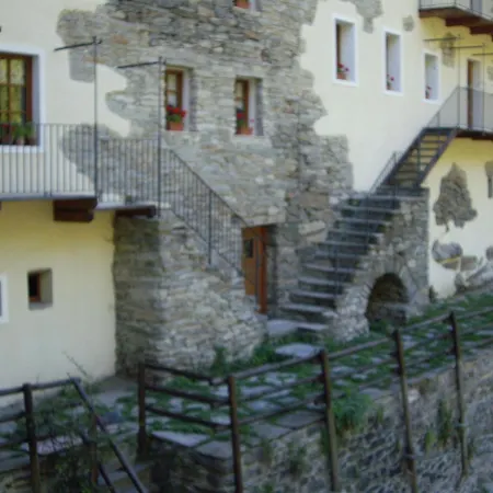 Auberge Lou Creton Di Lui Hostel *