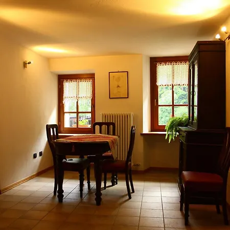 Auberge Lou Creton Di Lui Hostel