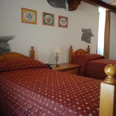 Auberge Lou Creton Di Lui Hostel Pontboset
