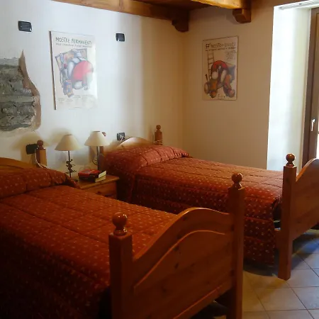 Hostel Auberge Lou Creton Di Lui Hostel *